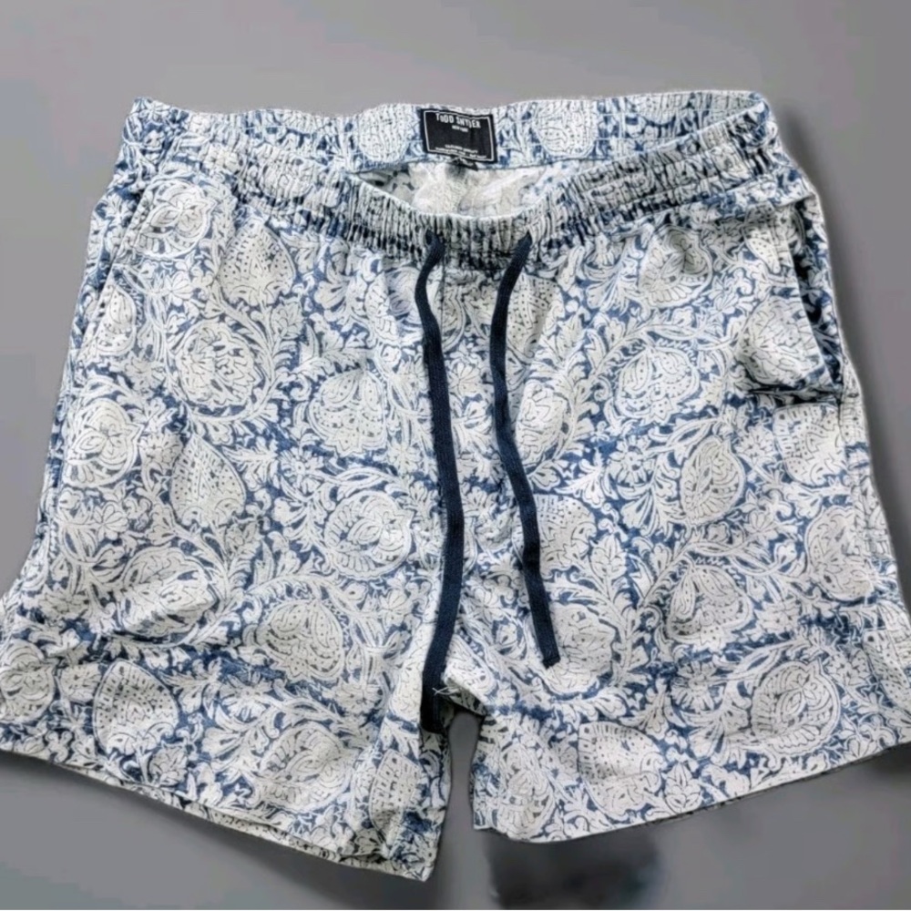 Todd Snyder 5in Weekend Short in Blue Floral